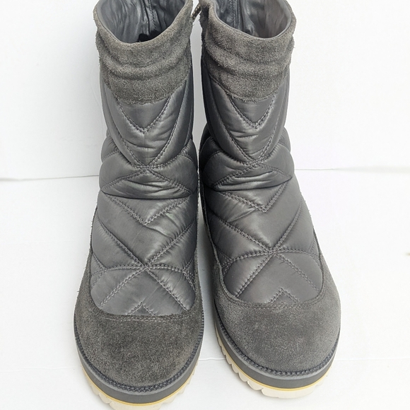NWOT UGG Beck waterproof winter boots - Picture 6 of 16